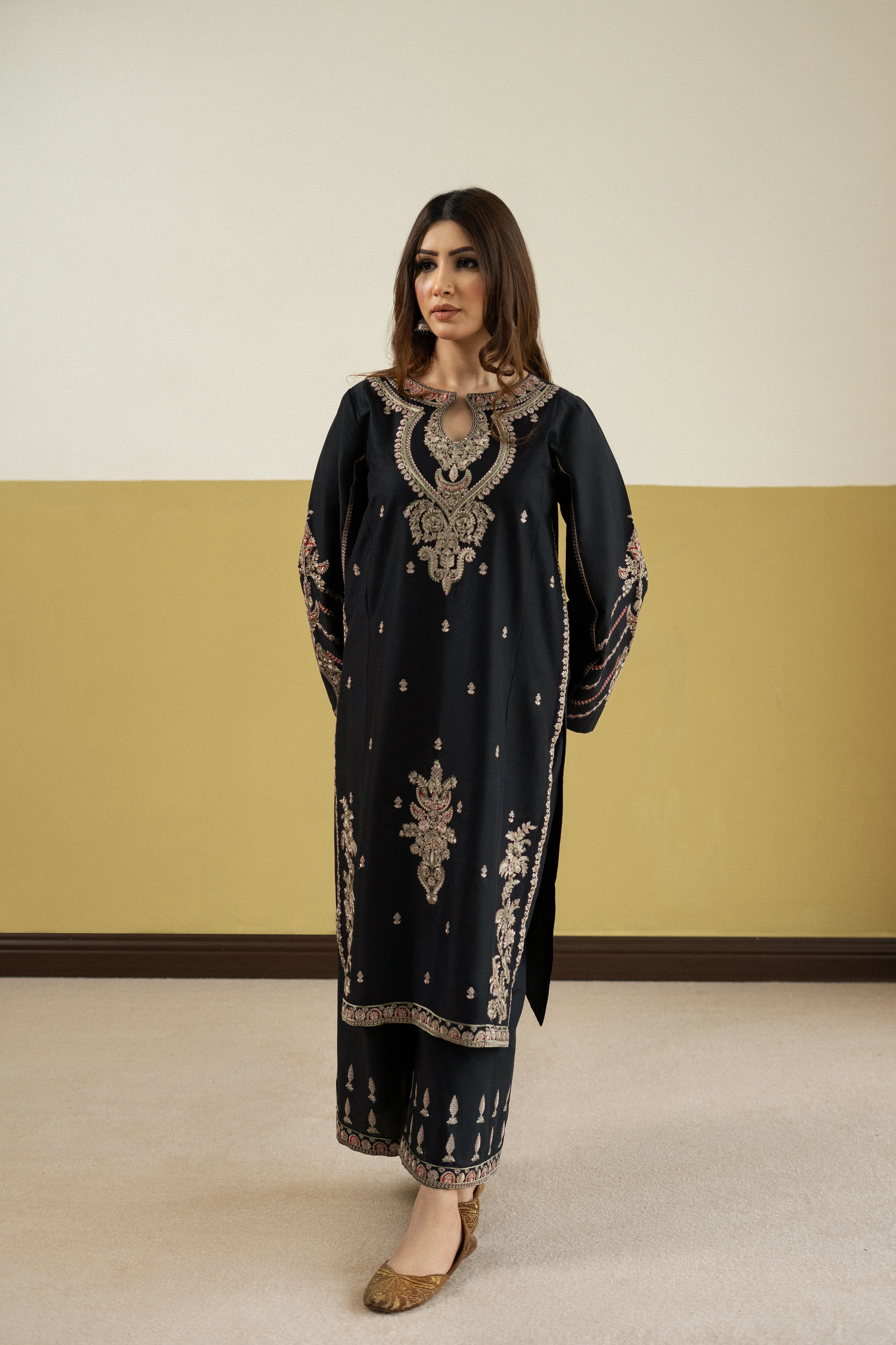 ASH NOOR - Image 6
