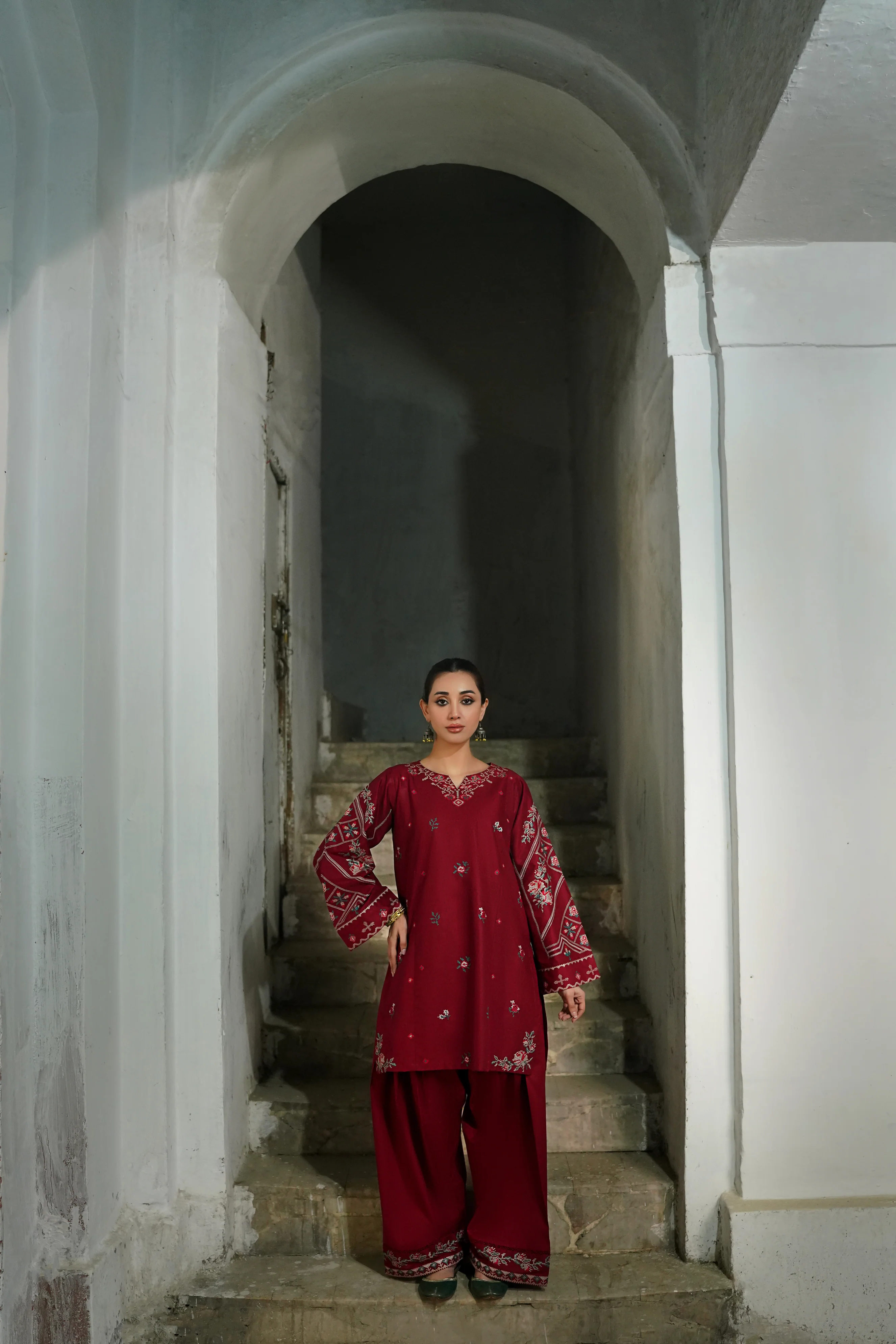 EIRA - Image 6