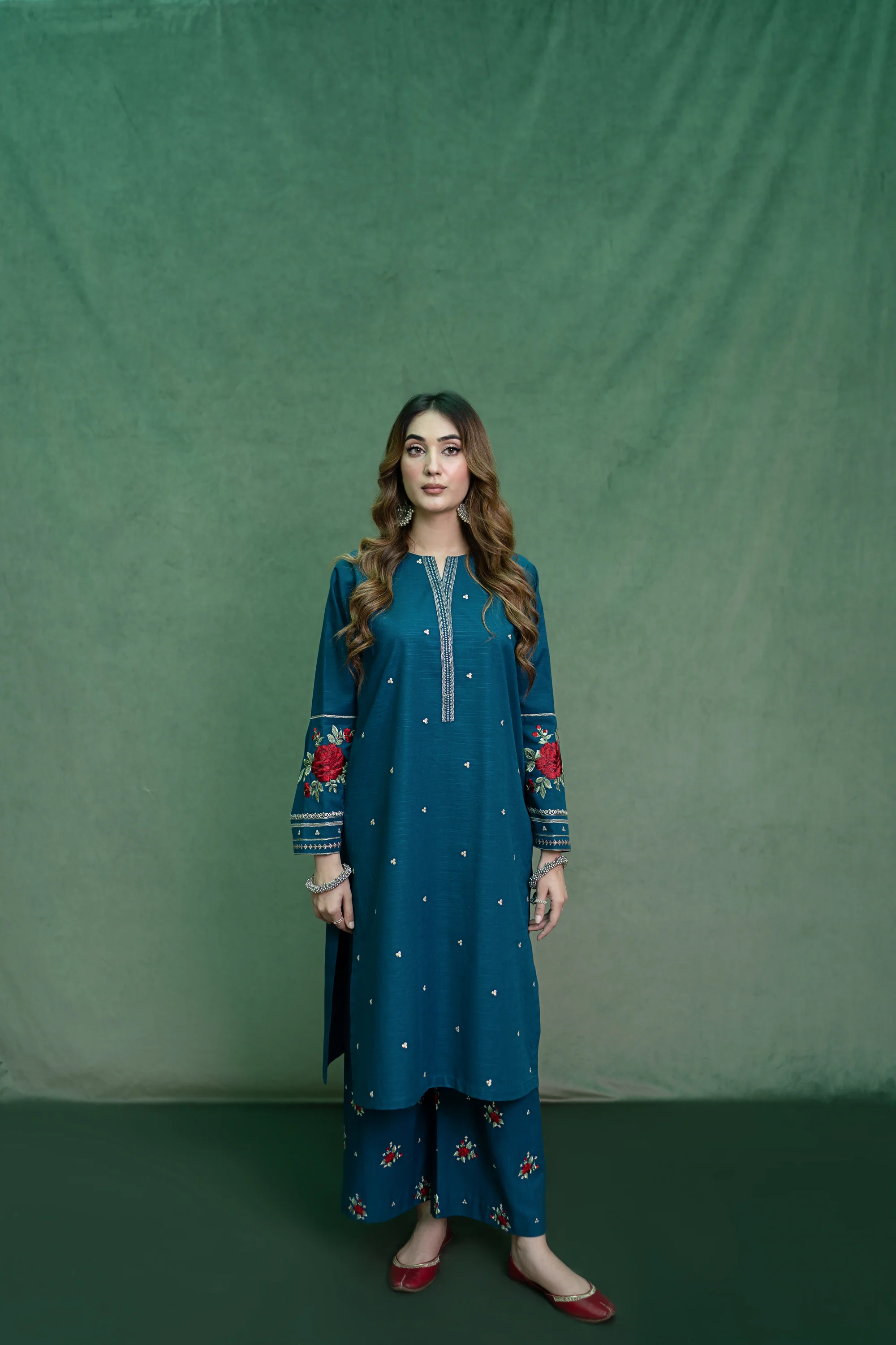 GULRUKH - Image 13