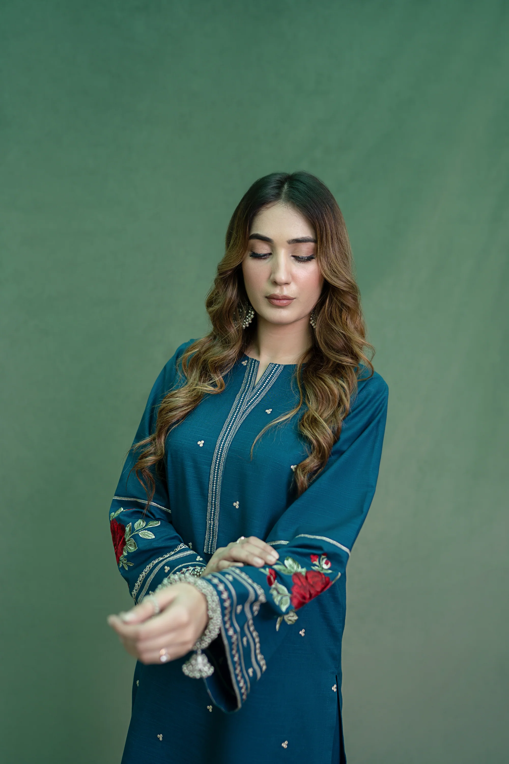 GULRUKH - Image 6