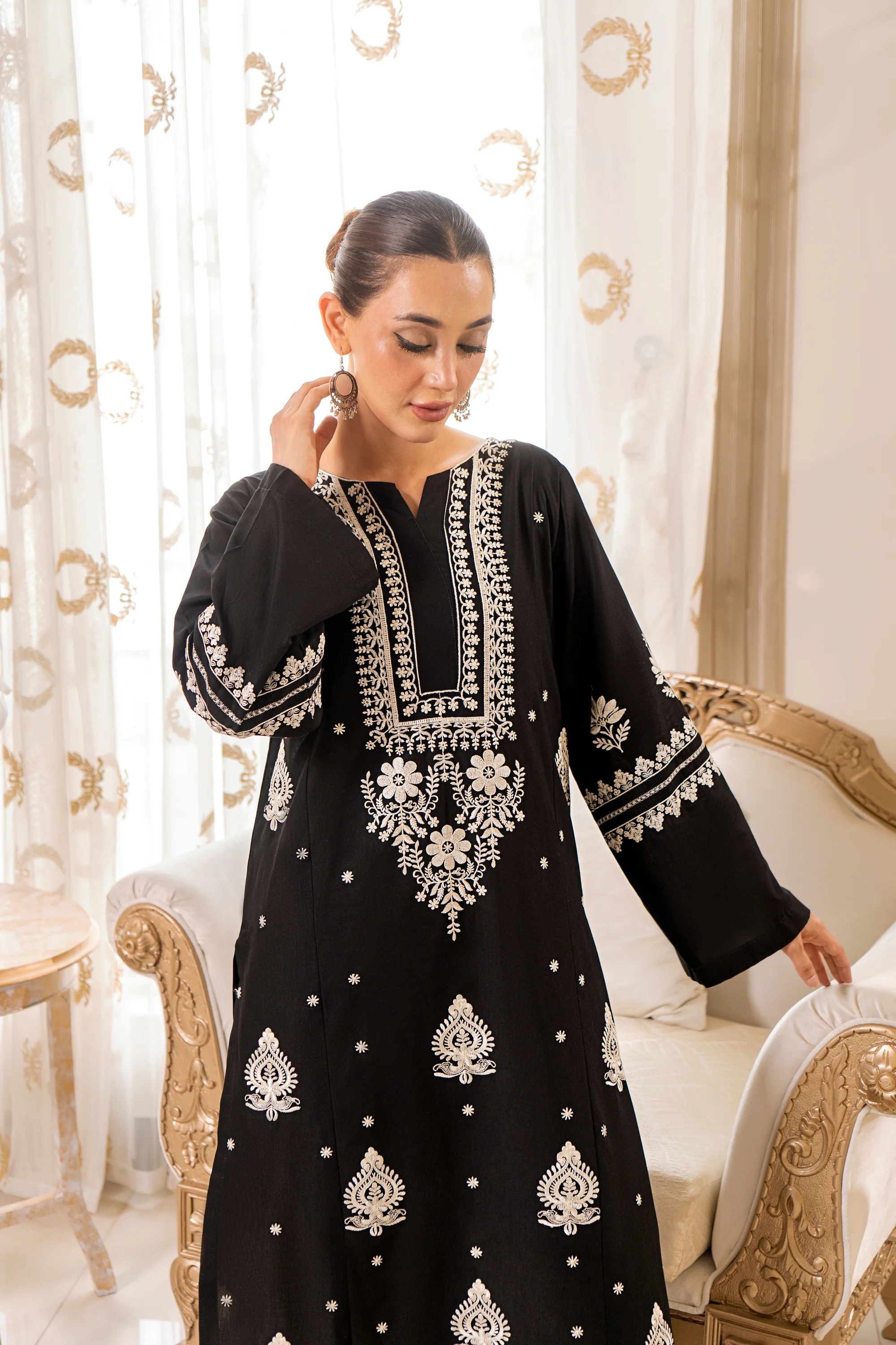 KAJAL - Image 6