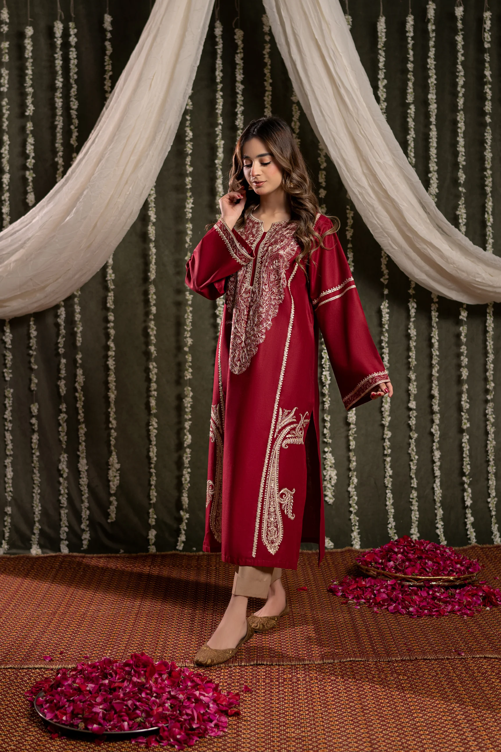 LALEEN - Image 3