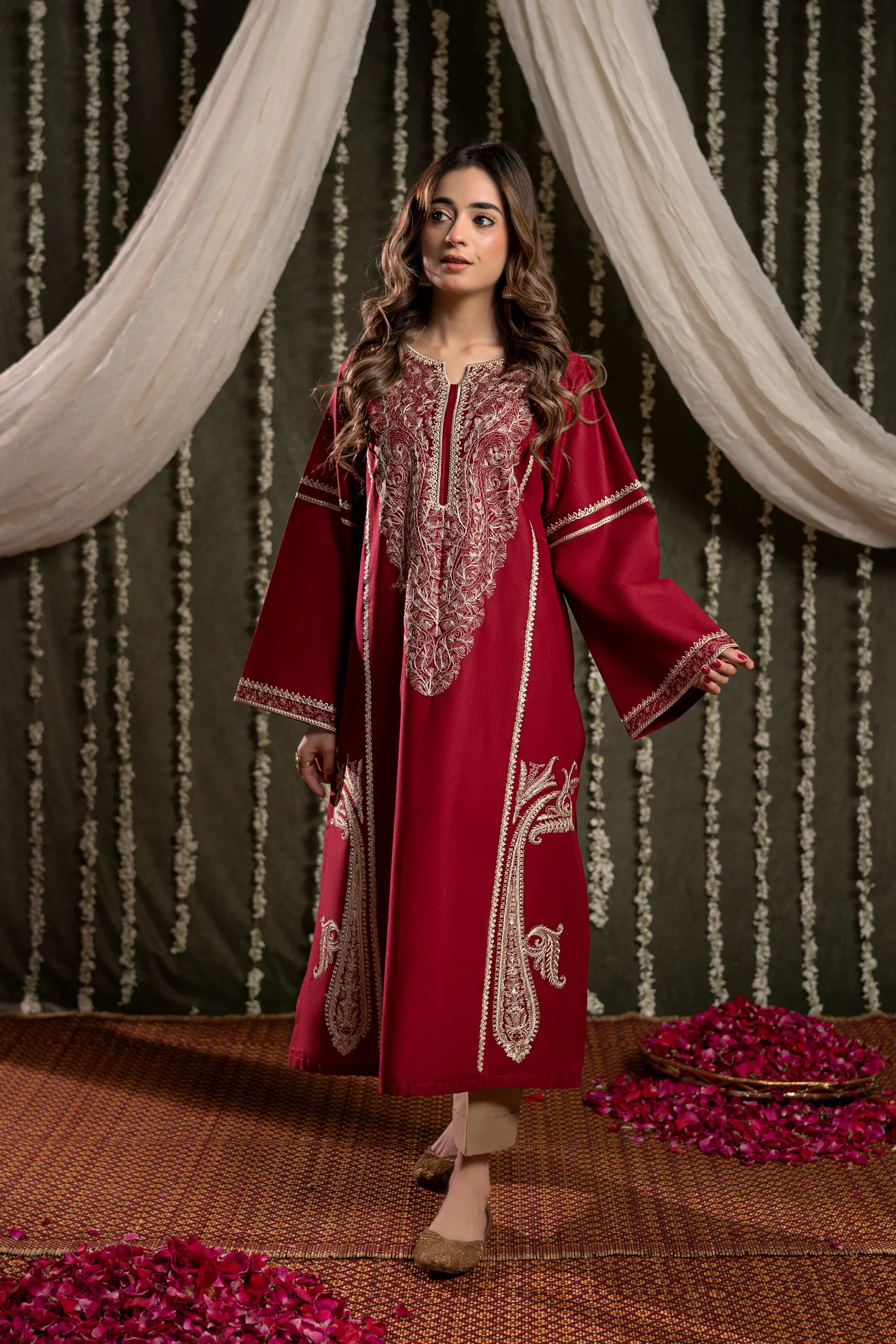 LALEEN - Image 4