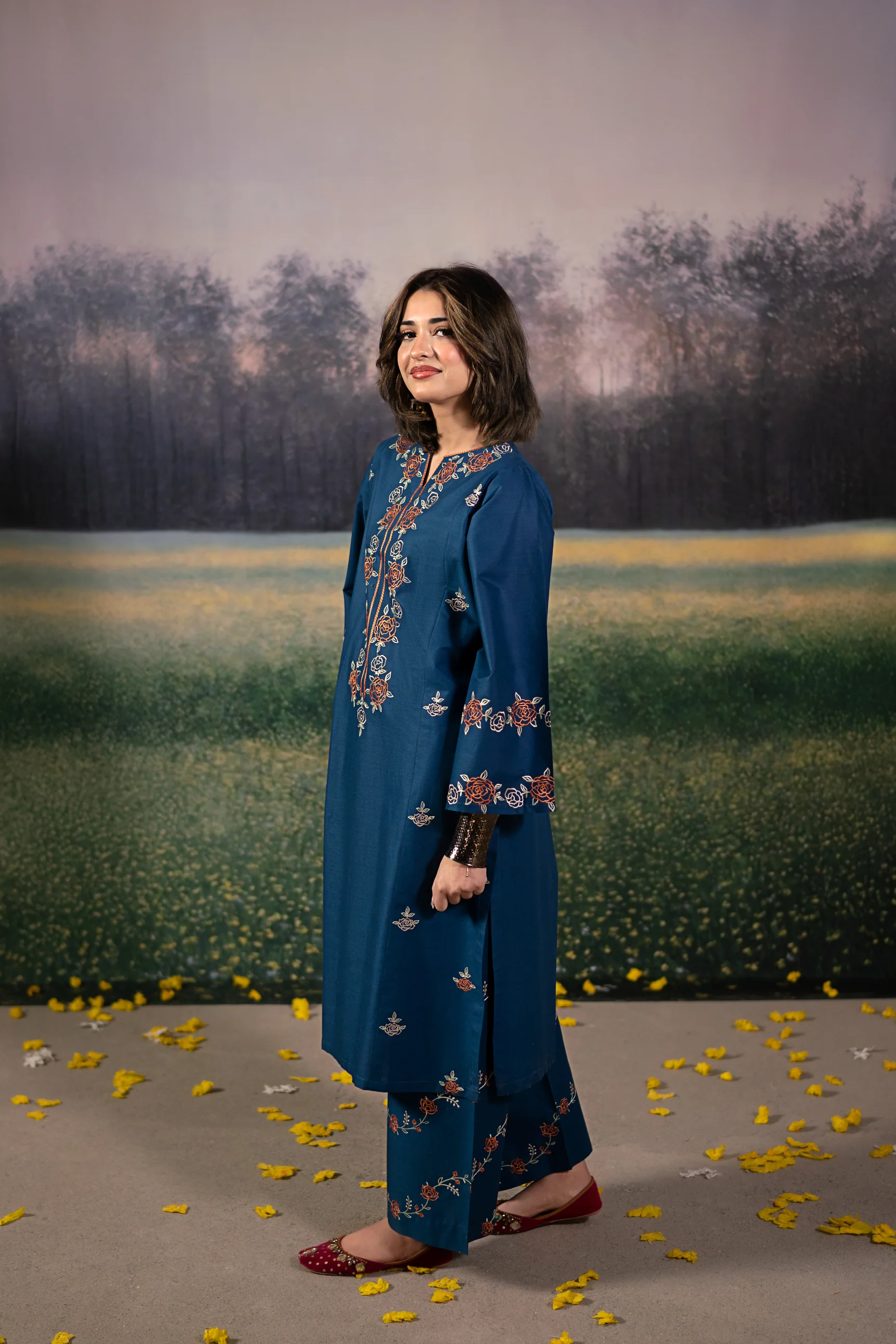 LEENA - Image 4