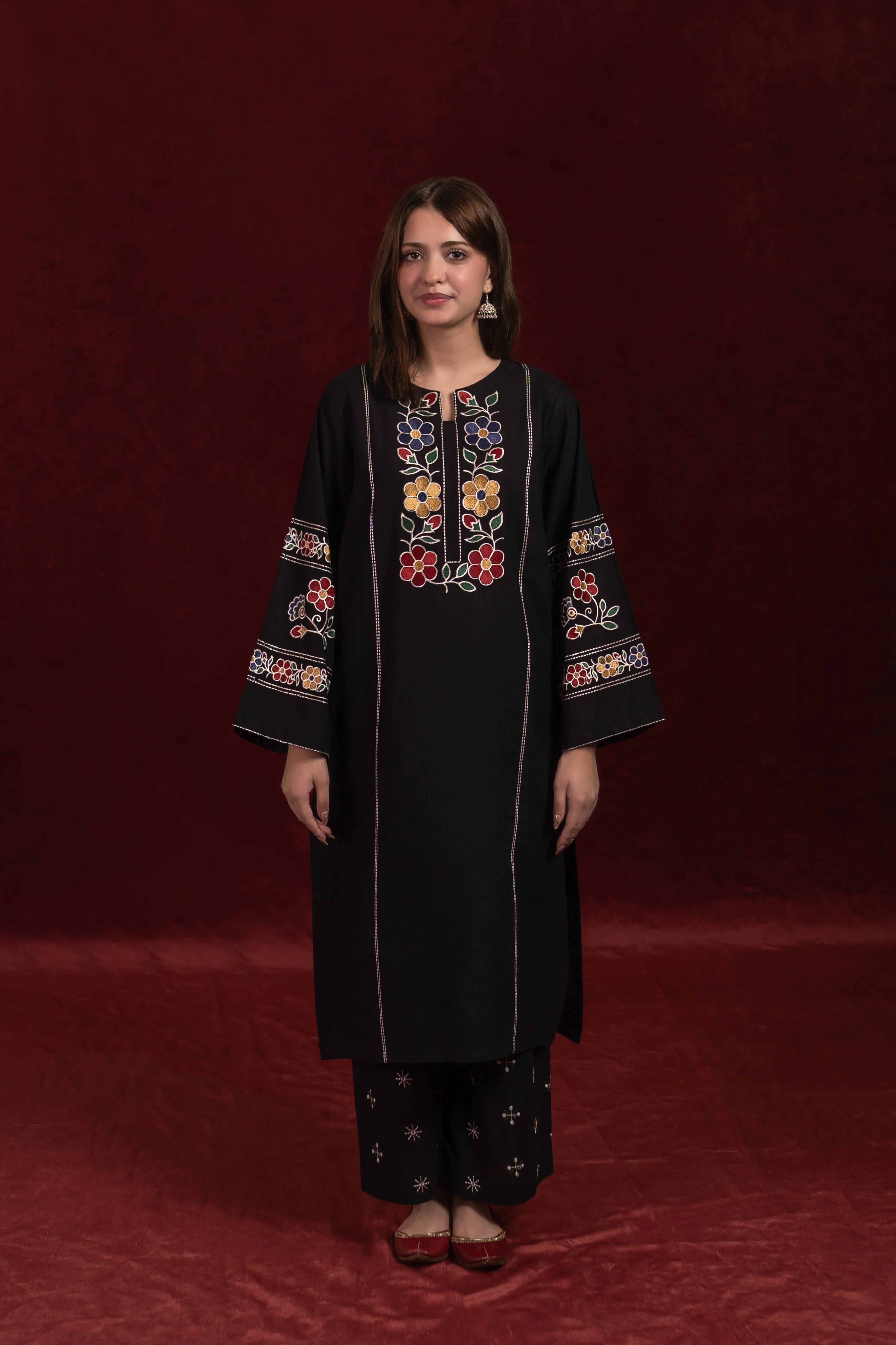 LEORA - Image 6