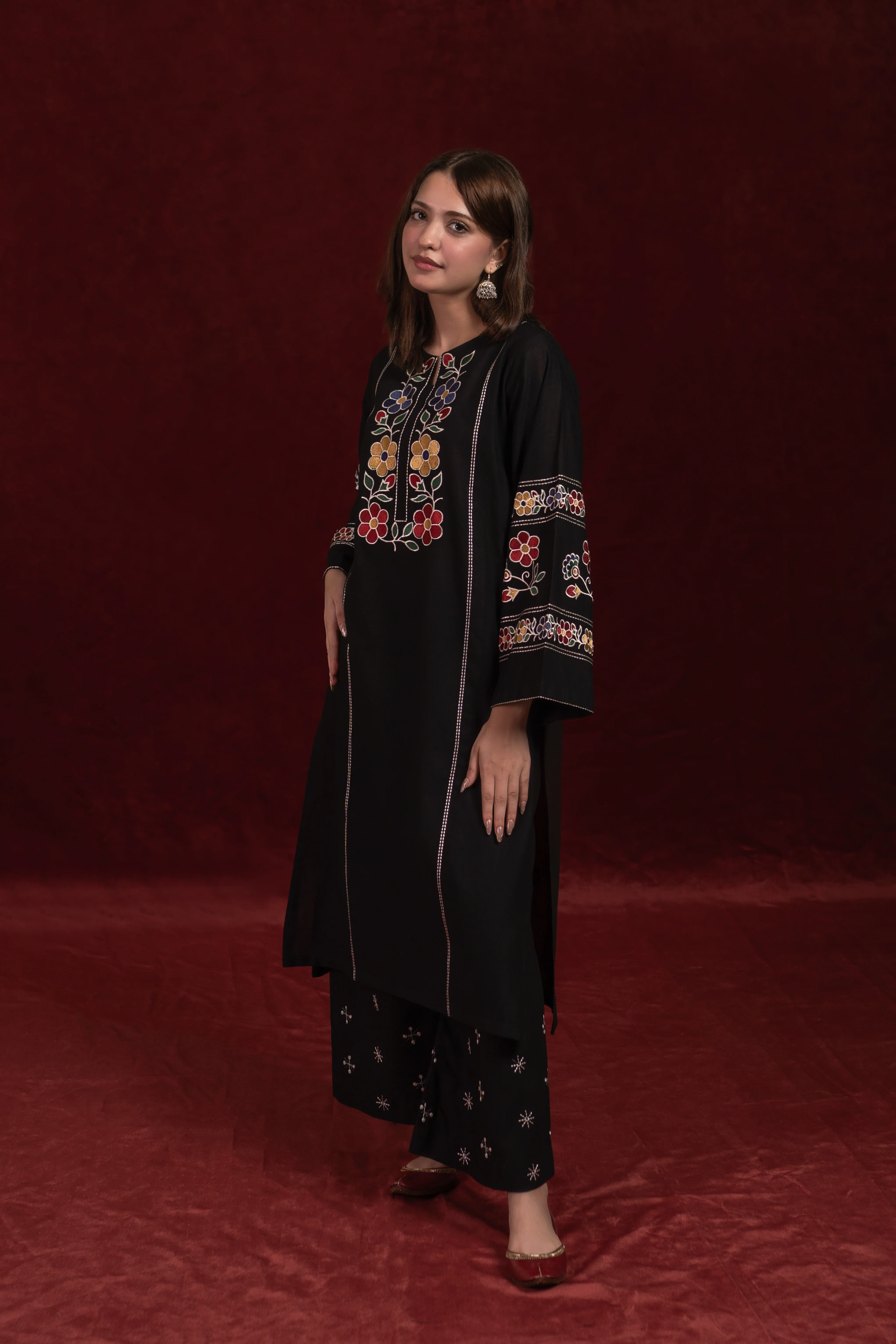 LEORA - Image 9