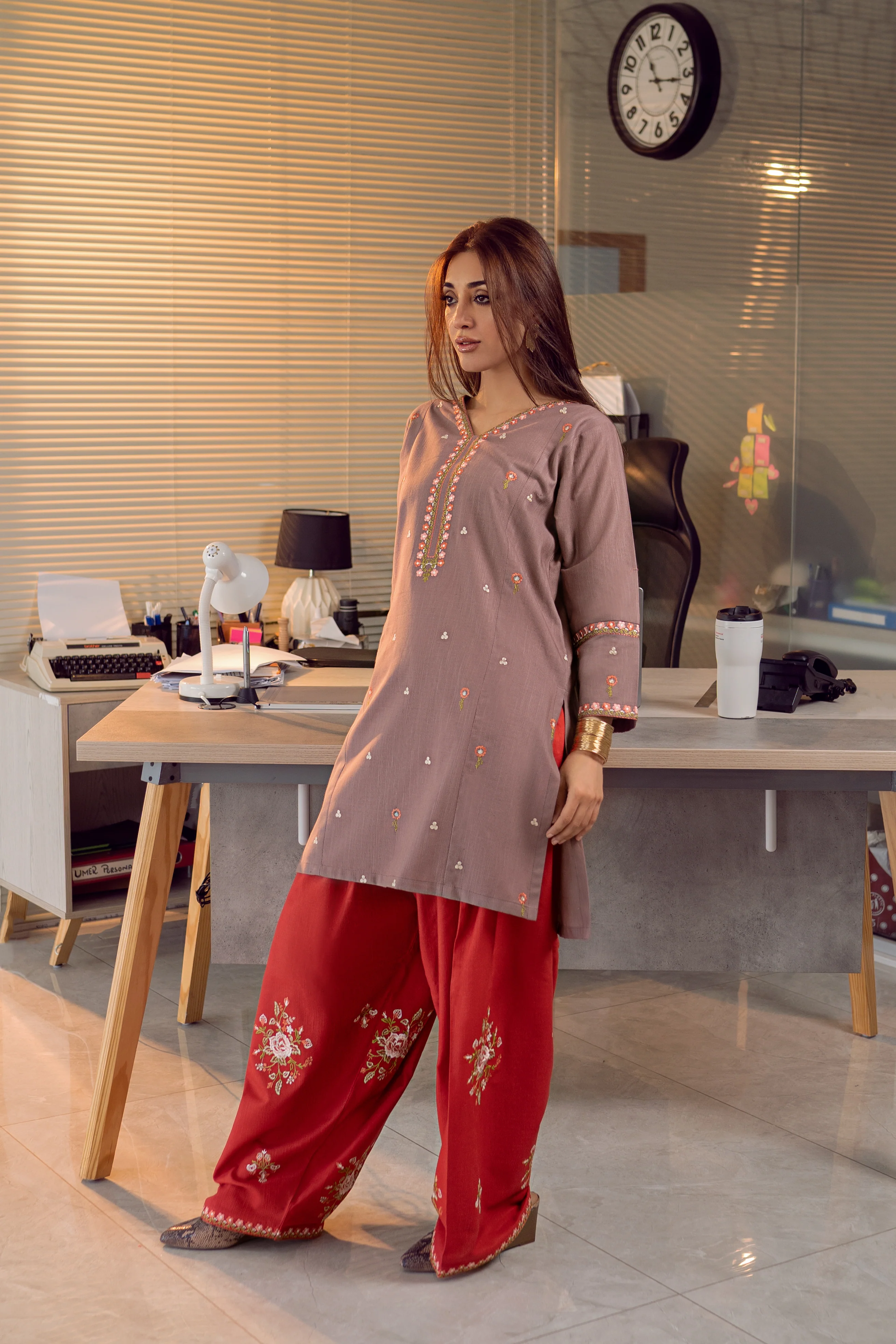 PARAS - Image 8