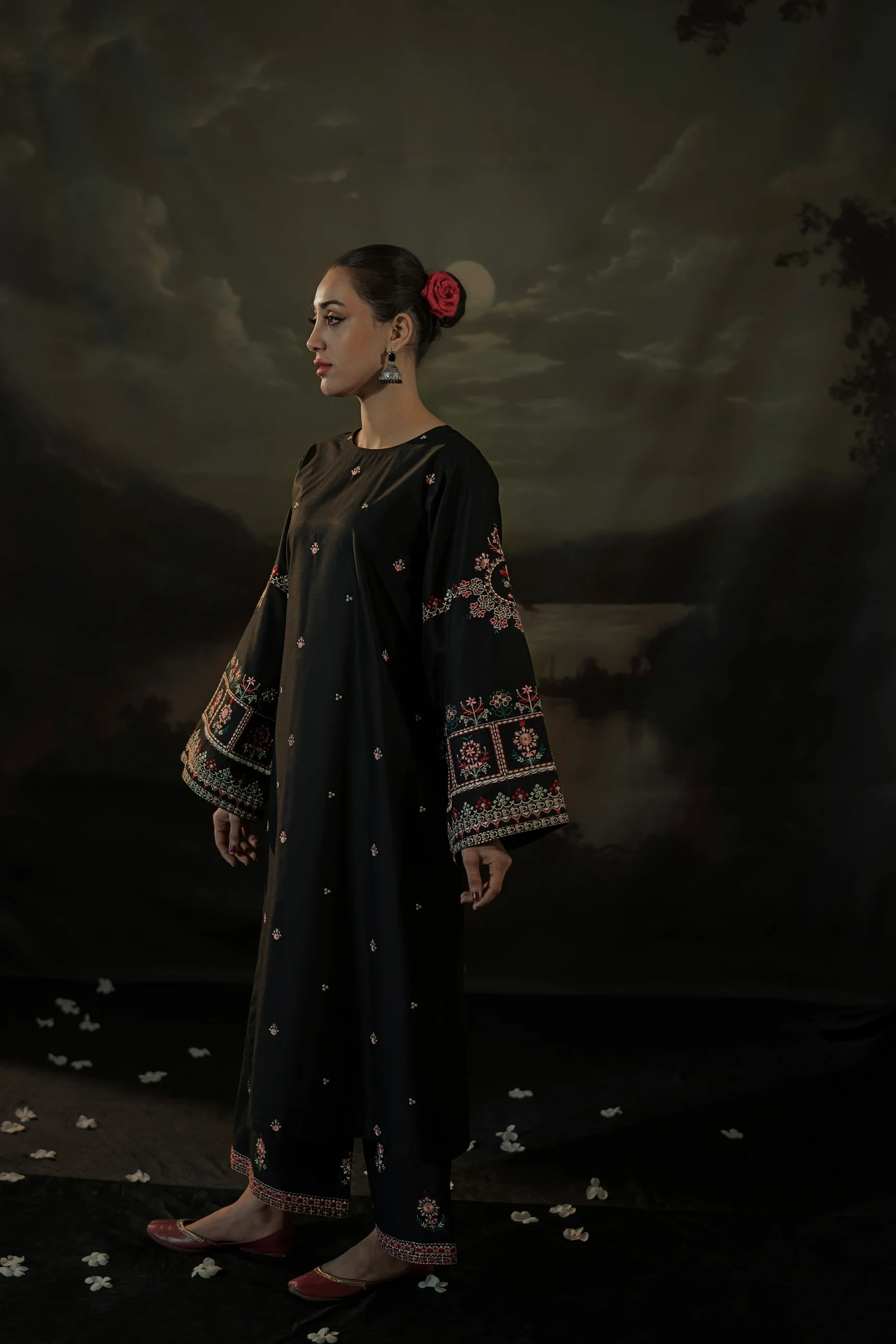 ROOHI - Image 5