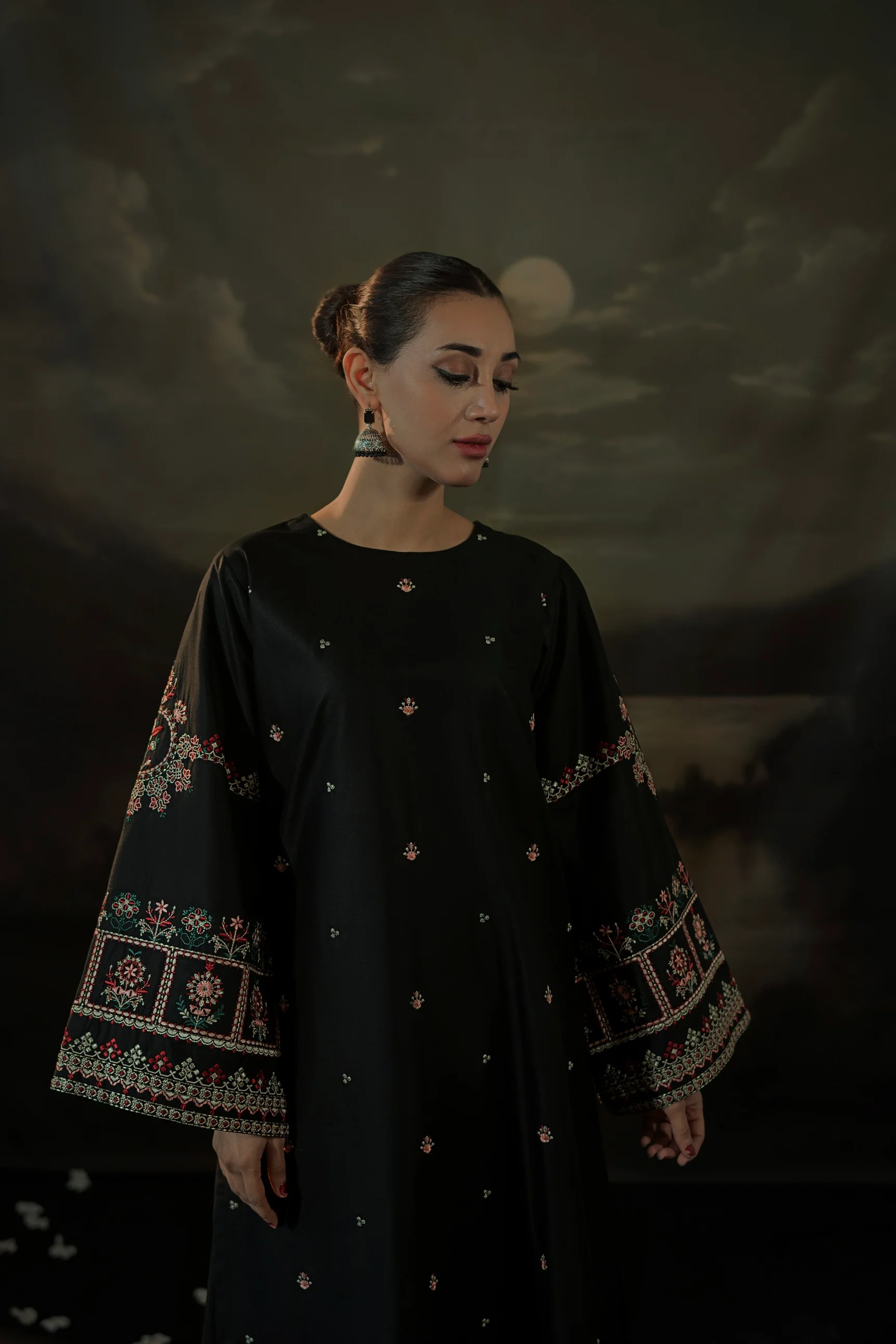 ROOHI - Image 7