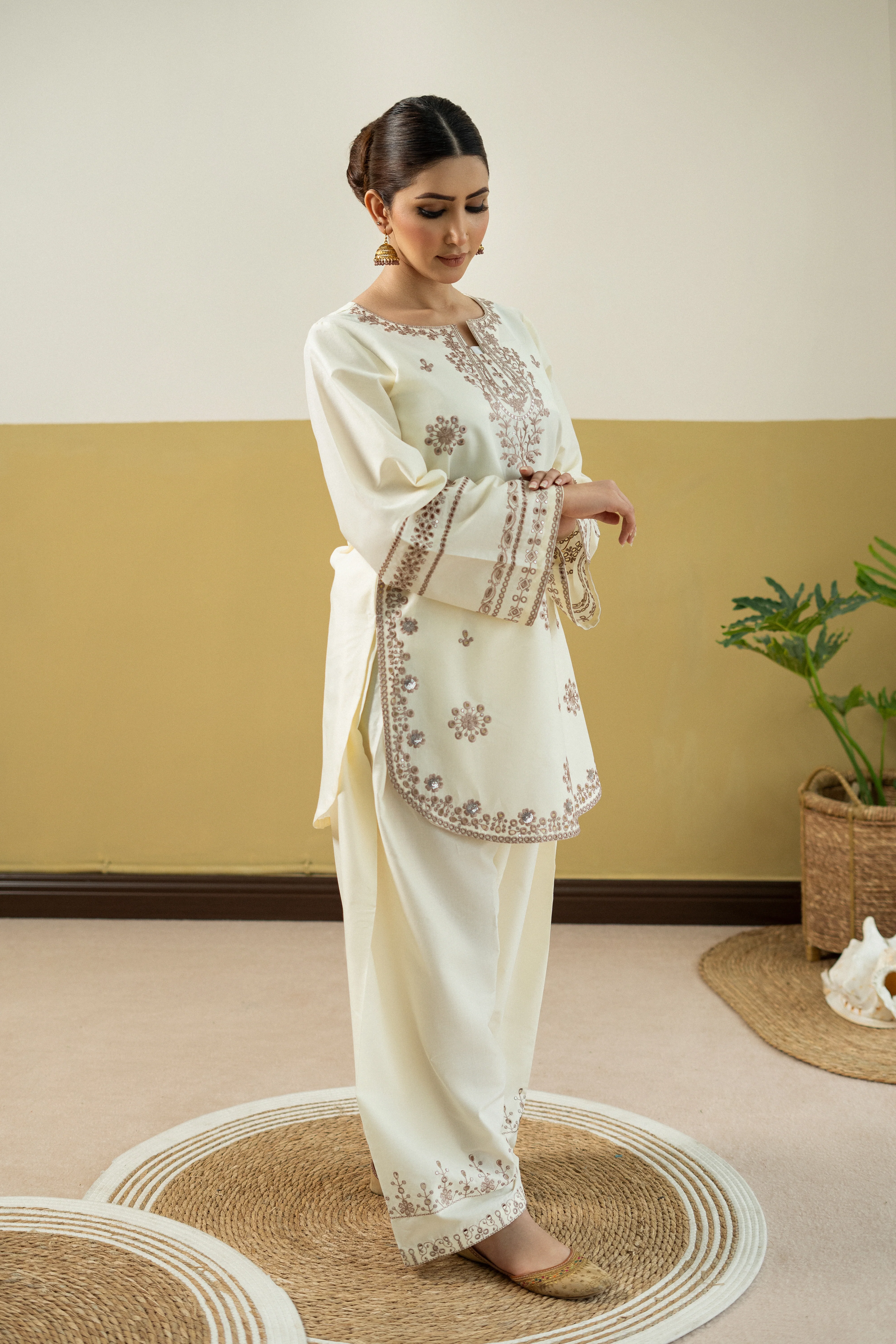 VESPER - Image 4