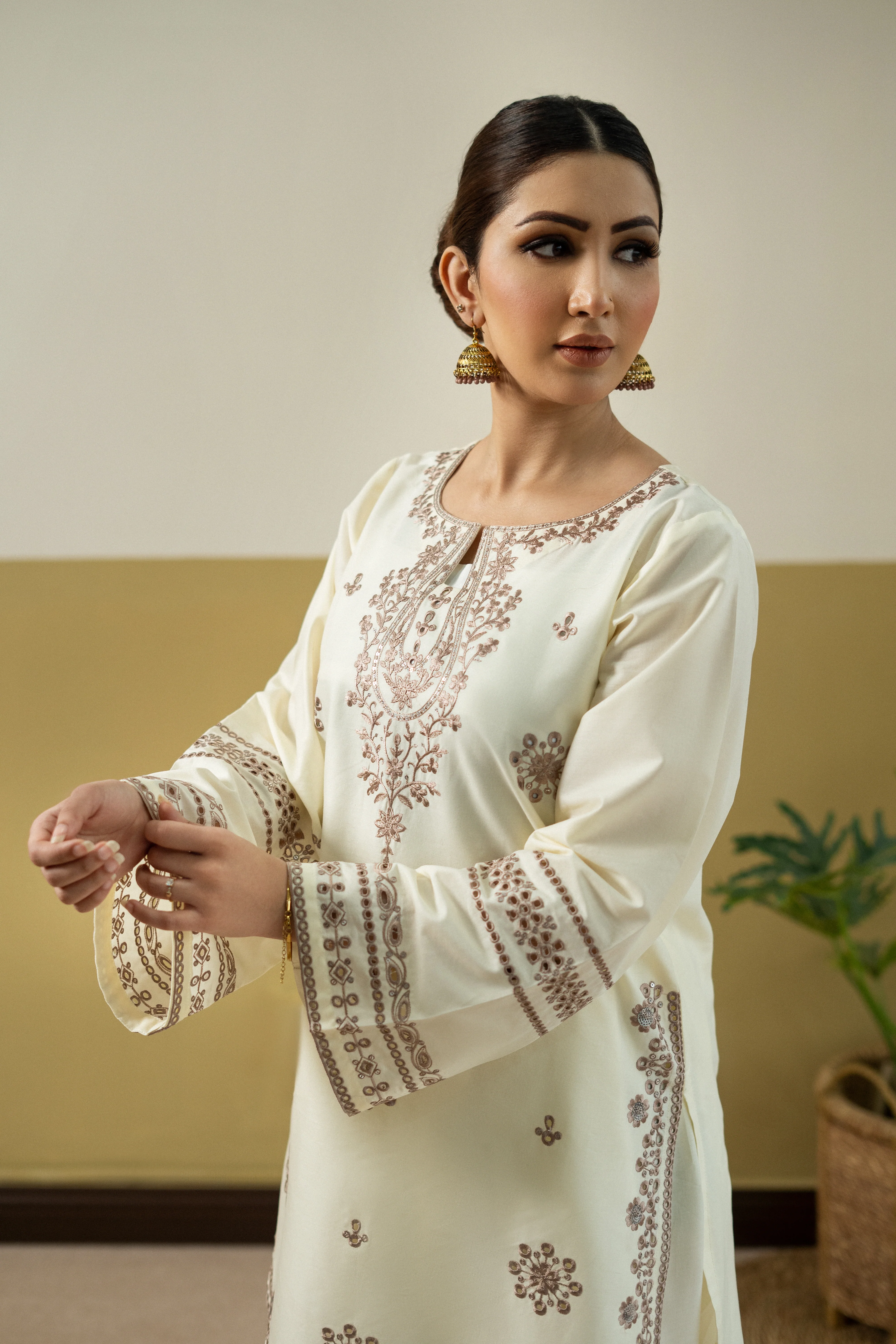 VESPER - Image 5
