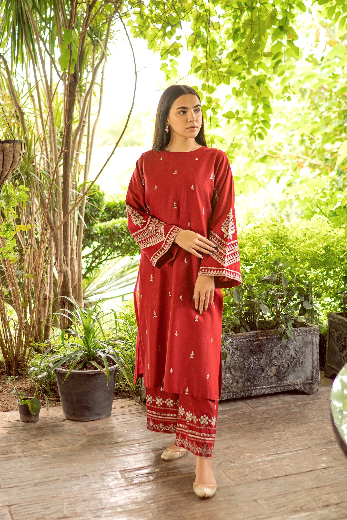 ZEENAT - Image 4